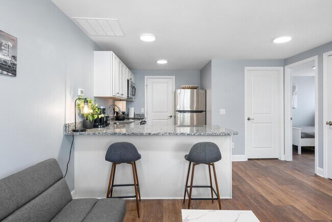 Photo - Riverview Apartments Located Near OSU Campus