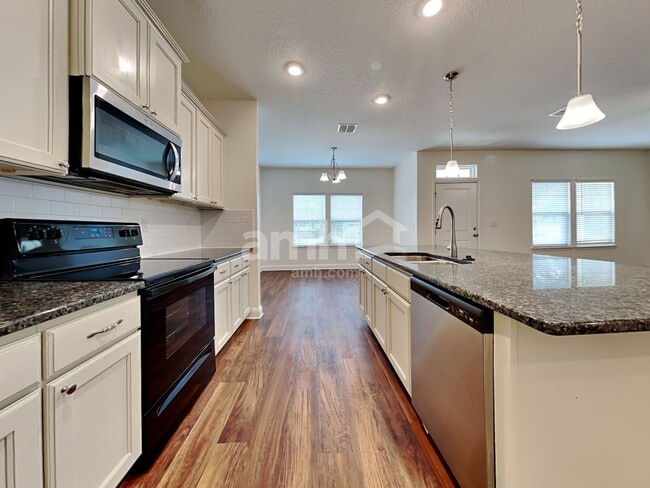 Photo - 644 Sunny Stroll Dr