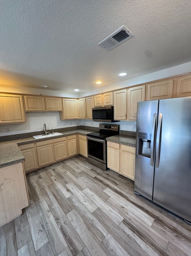 Photo - North Scottsdale Condo for rent