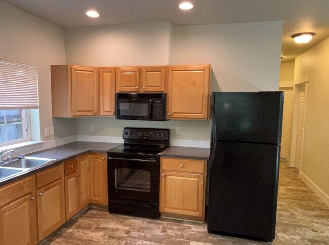 Photo - 1529 Lincoln St Unit 101