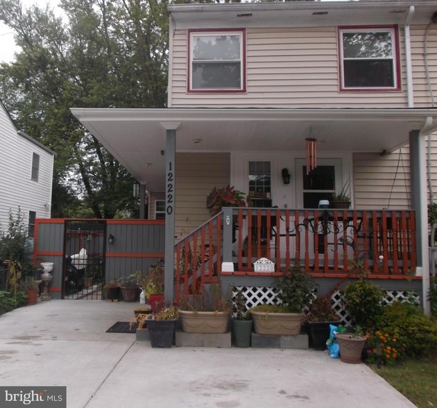 Building Photo - 12220 Centerhill St Rental