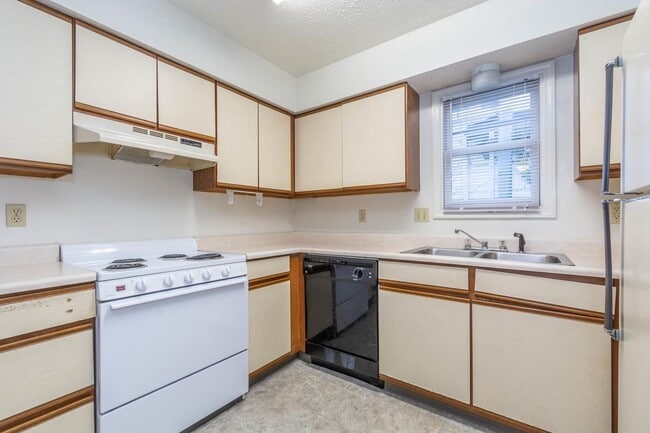 Photo - 1711 N Lincoln St