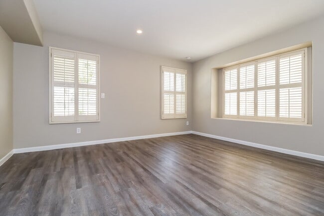 Photo - 6772 W Morrow Dr