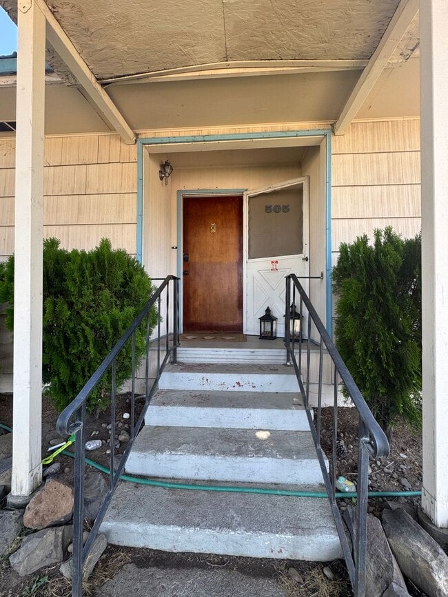 Photo - 505 W 10th Ave Unit 1