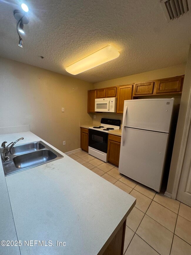 Photo - 6093 Maggies Cir Unit 113