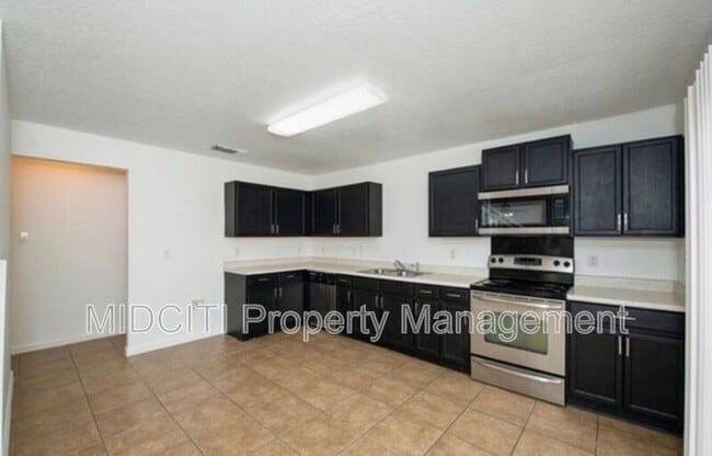 Photo - 9739 Chelsea Cir