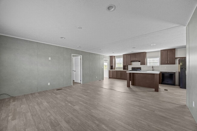 Photo - 944 Merrimon Rd