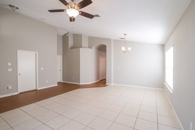 Photo - 172 Afton Ln