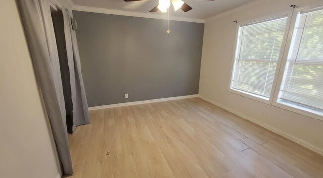 Photo - 941 Ashland Blvd