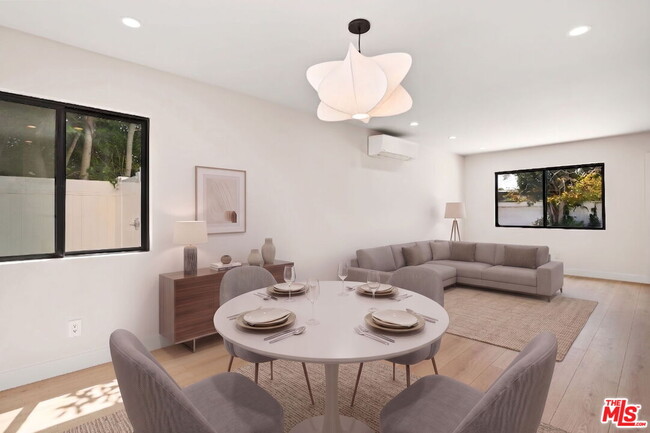 Photo - 5841 Whitworth Dr