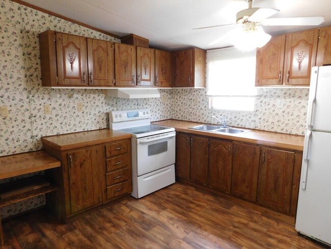 308 Athens Pike