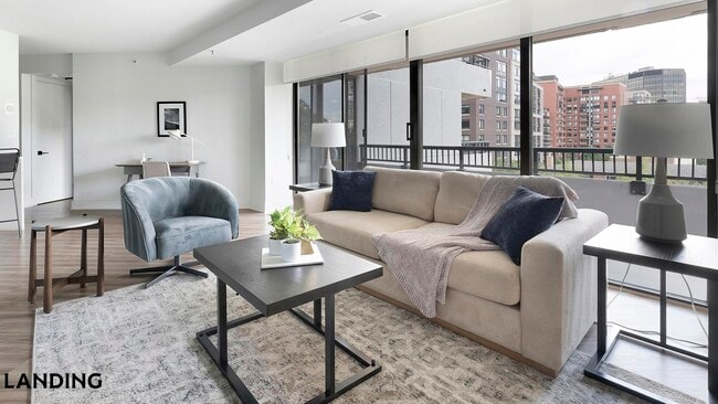 Photo - 1550 Clarendon Blvd Unit 609