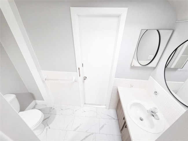 Photo - 7435 Hollyridge Dr