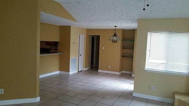 Photo - 16210 Olive Glen Dr