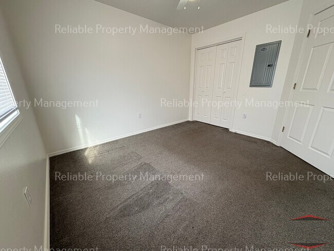 Photo - 290 W Anderson St Unit 1