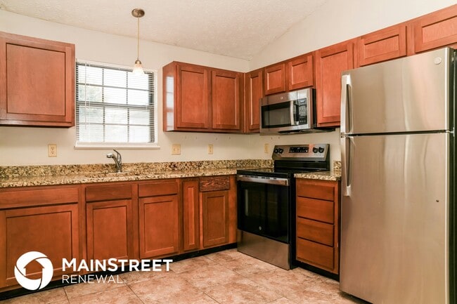 Photo - 4002 Harmony Dr House