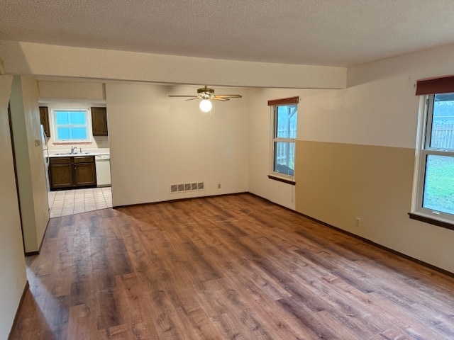 Photo - 2416 Sequoia Ct