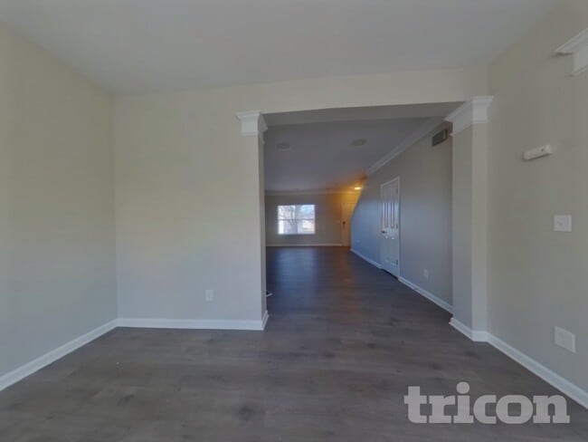 Photo - 1208 Ballina Way