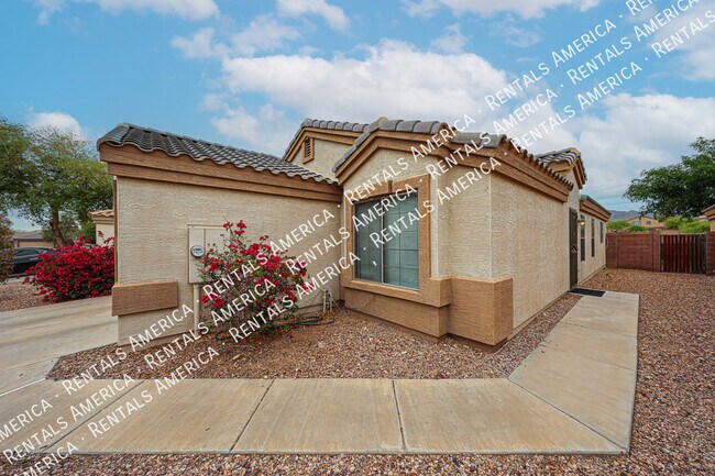 Photo - 23942 W Hadley St