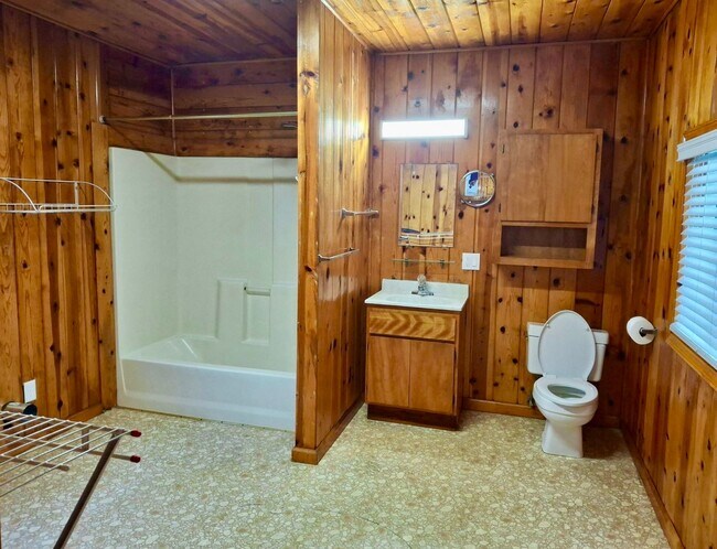 Photo - STUDIO COUNTRY HOUSE WITH PASTORAL SUNSET VIEW