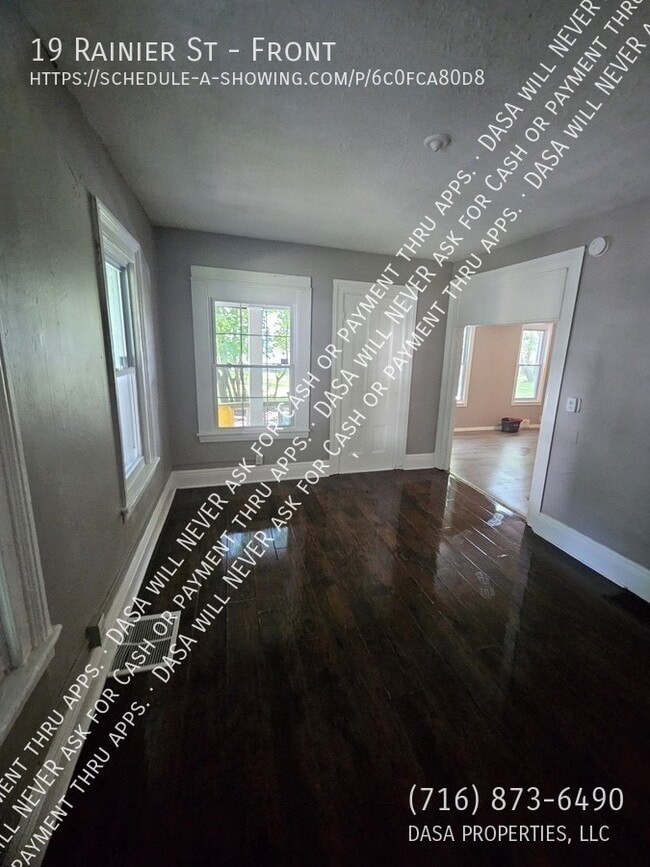 Photo - 19 Rainier St Unit Front