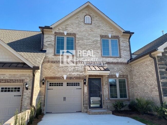 Building Photo - 4332 Holstein Dr