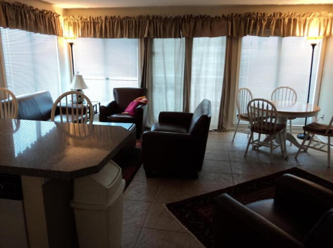 Building Photo - 497 Plantation Rd Unit ID1407375P