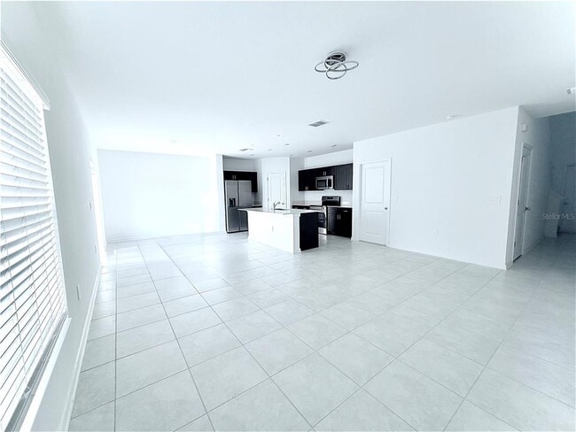 Photo - 1604 Marksman Rd