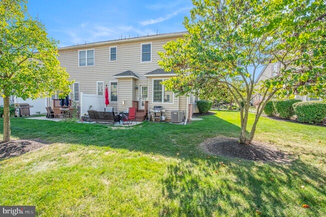 Photo - 911 Caralea Dr