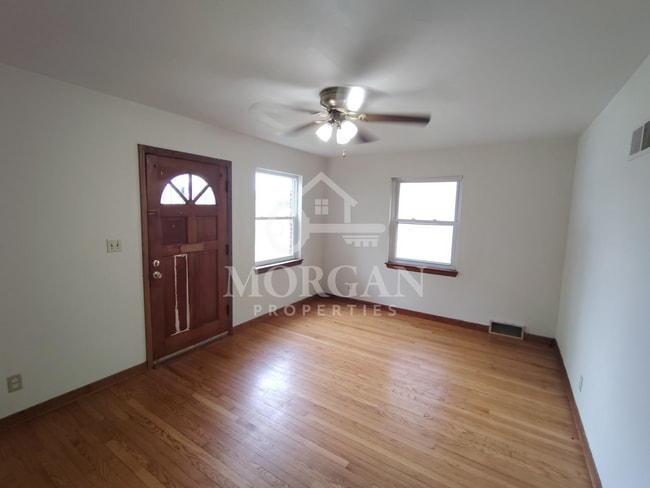 Photo - 618 Henry St Unit 618