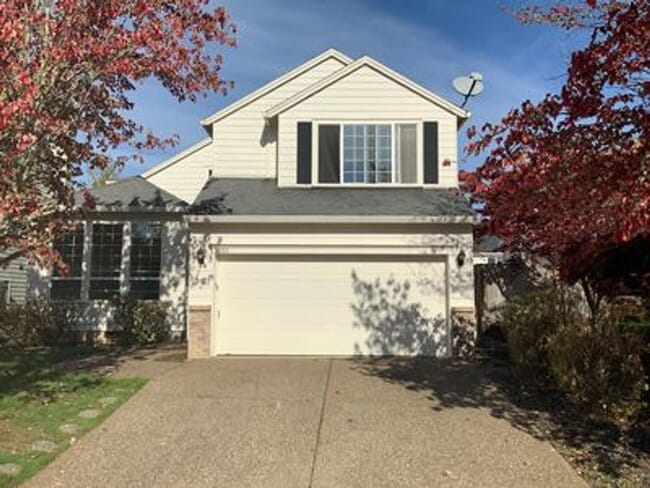 Beautiful Bethany Home with High Ceilings,... - Beautiful Bethany Home with High Ceilings,...