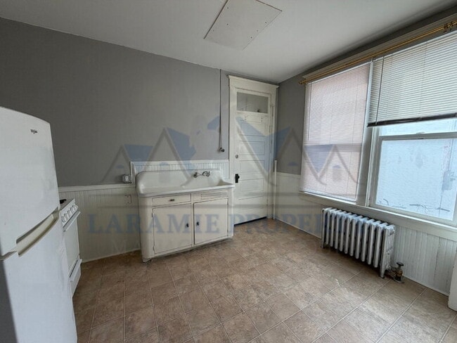 Photo - 508 E Garfield St Unit 1