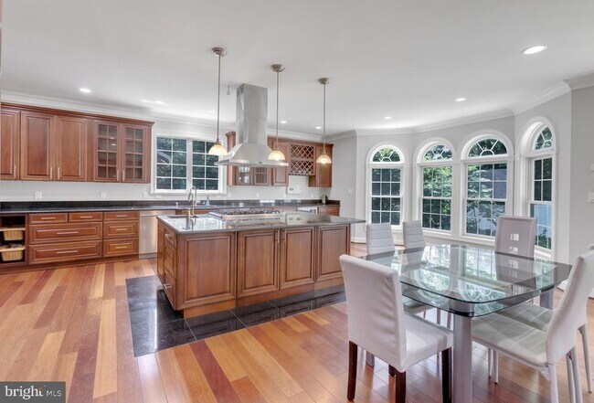 Photo - 6529 Fairlawn Dr Casa