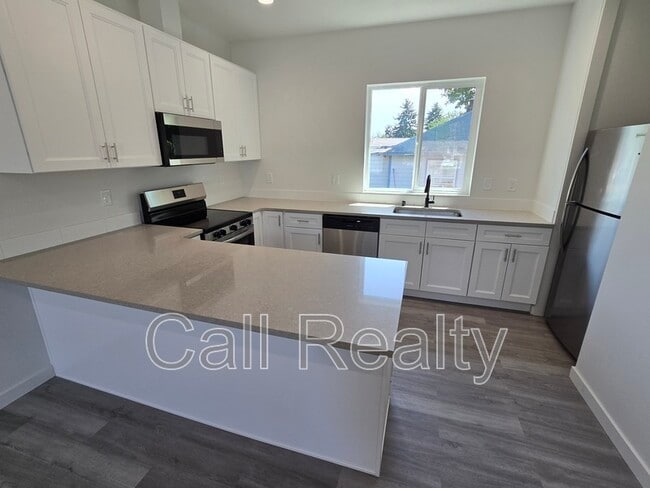 Photo - 4215 N Locust Rd Unit B
