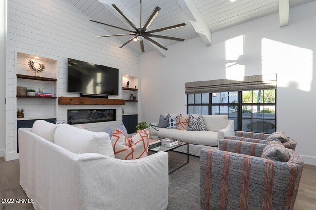 Photo - 22012 N 84th Pl