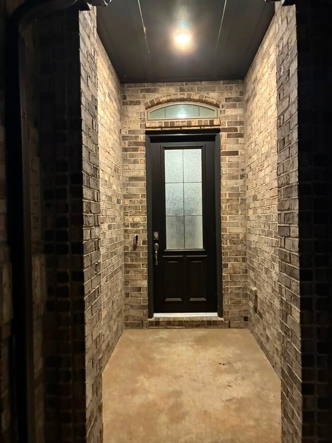 Photo - 18218 Bluebird Br Ln