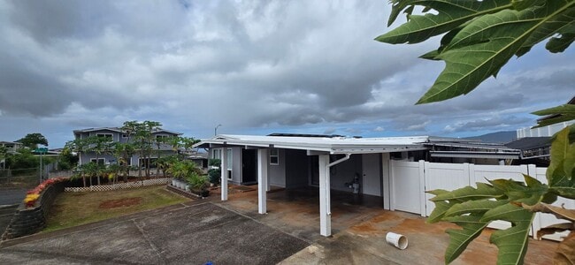 Photo - Spacious, large  dream rental home in Pearl City!