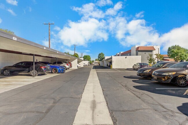 Solara Apartment Homes