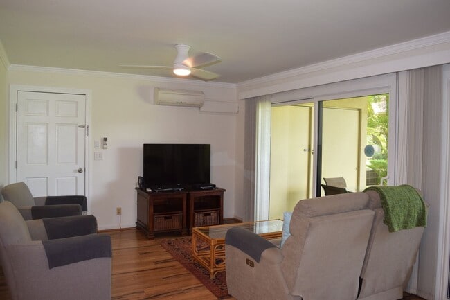 Photo - Maui Gardens 2 bedroom 1.5 bath ground floor unit. Available Now.