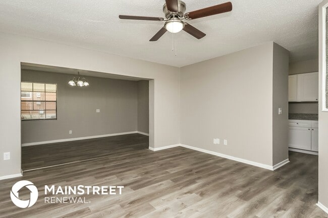 Photo - 11 Tangerine Dr