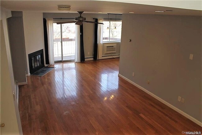 Photo - 55 N Broadway Unit 3-13