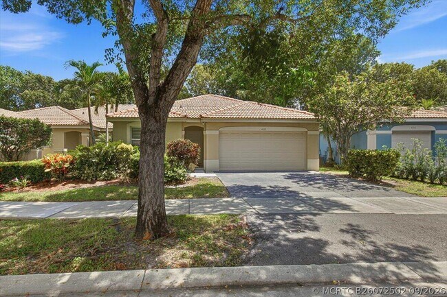 4112 Pine Ridge Ln
