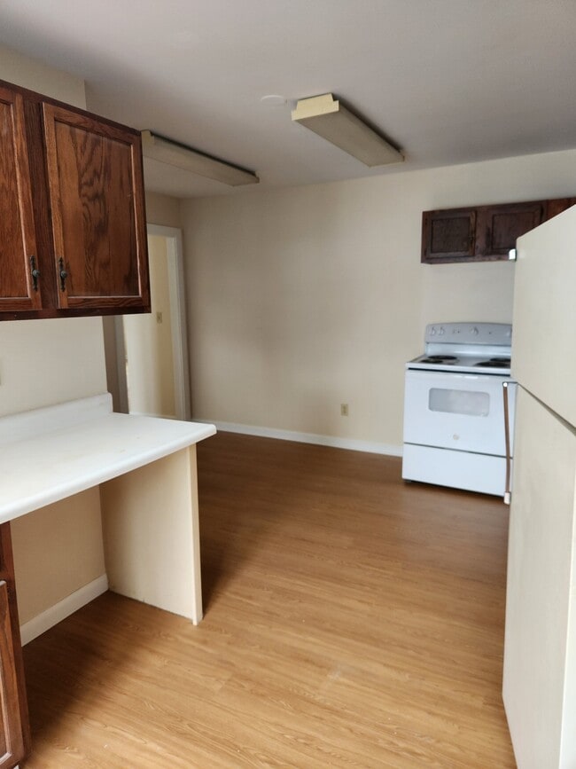 Photo - 94-104 N Main St Unidad 104 North Main St #2R. Mansfield MA 02048