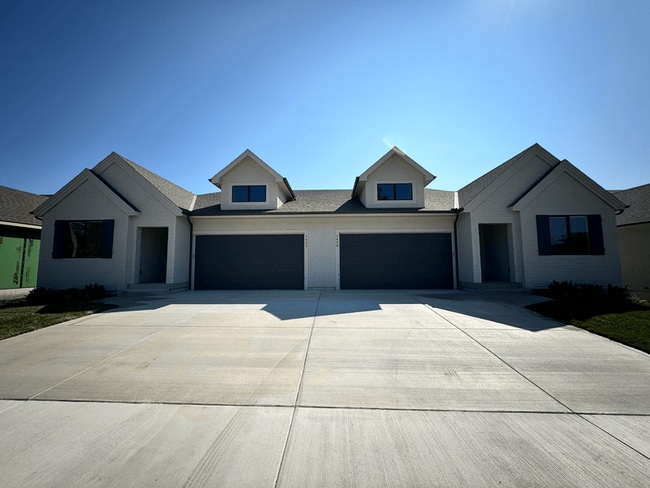 Photo - 1439 SW Winthrop Dr