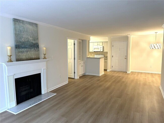 Photo - 24303 Plantation Dr NE