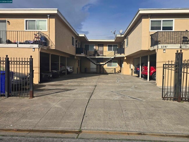 Building Photo - 2341 21st St