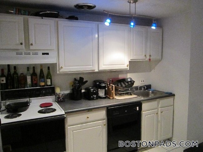 Photo - 50 Evergreen St Unit 36