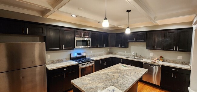 Photo - 204 Winspear Ave