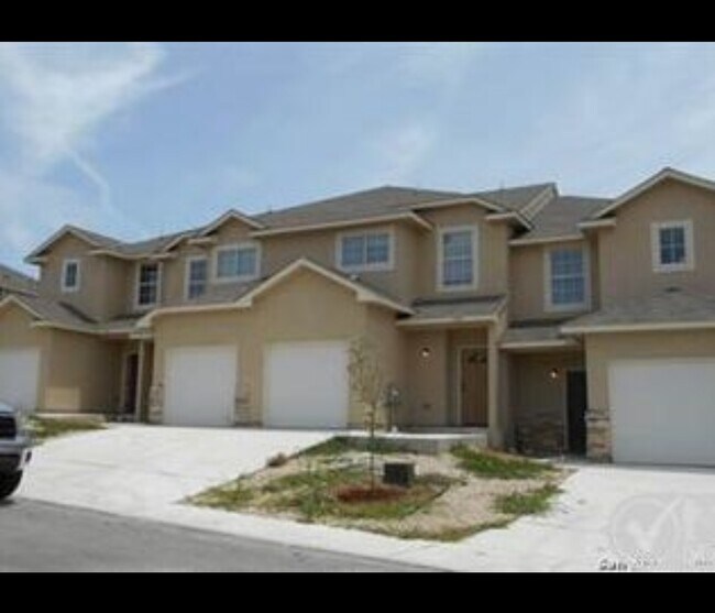 Photo - 5110 Flipper Dr