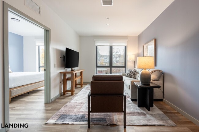 Photo - 39 Railroad Ave Unit 325